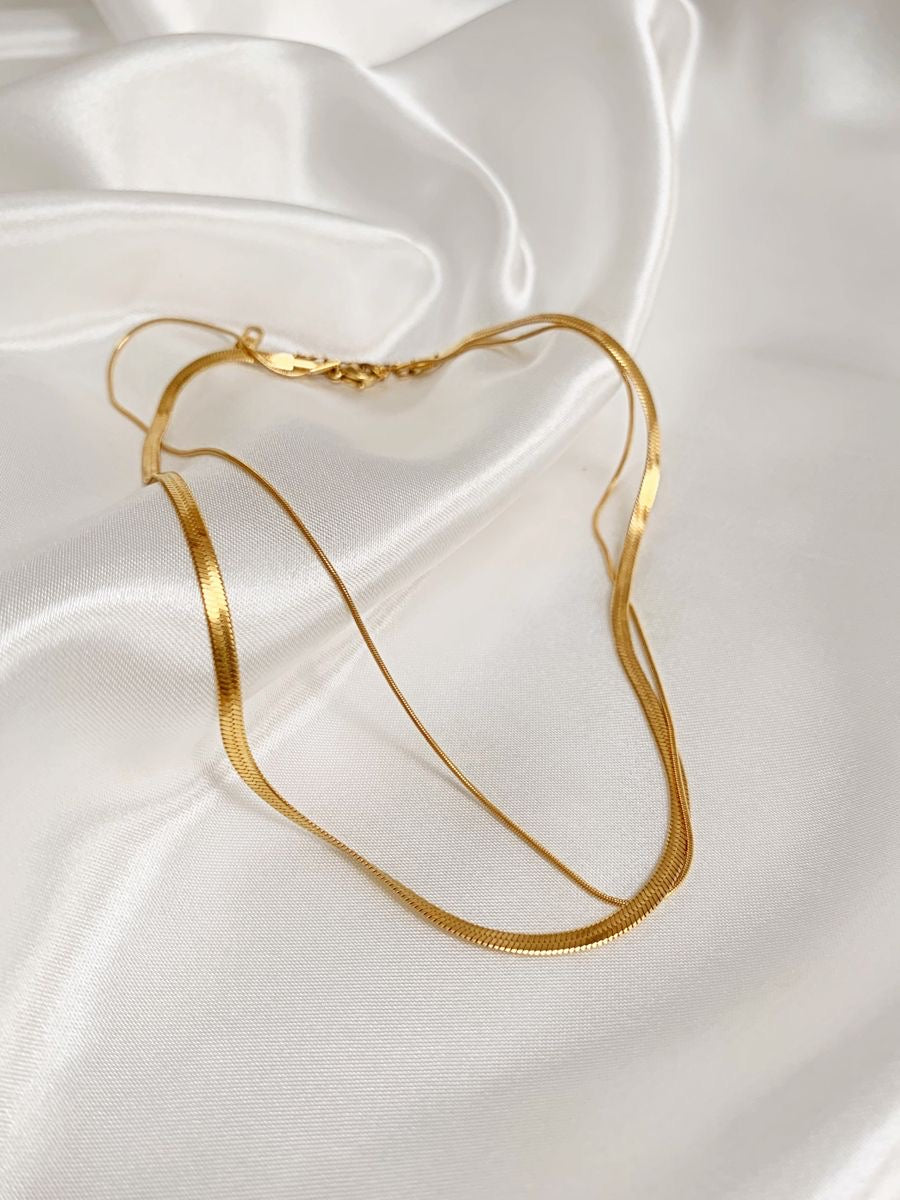 Double layered herringbone necklace