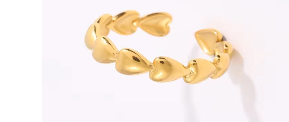 Statement Heart Ring