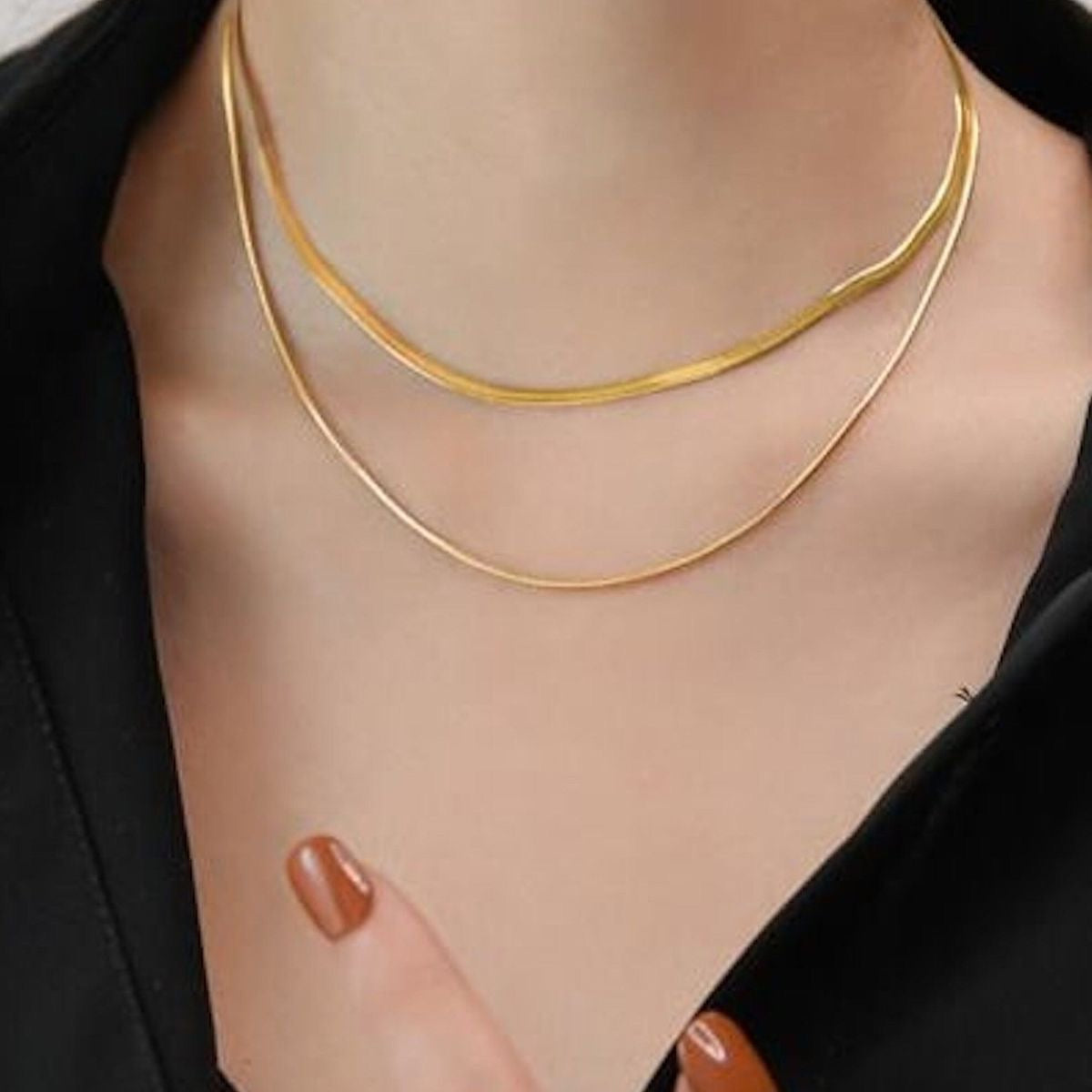 Double layered herringbone necklace