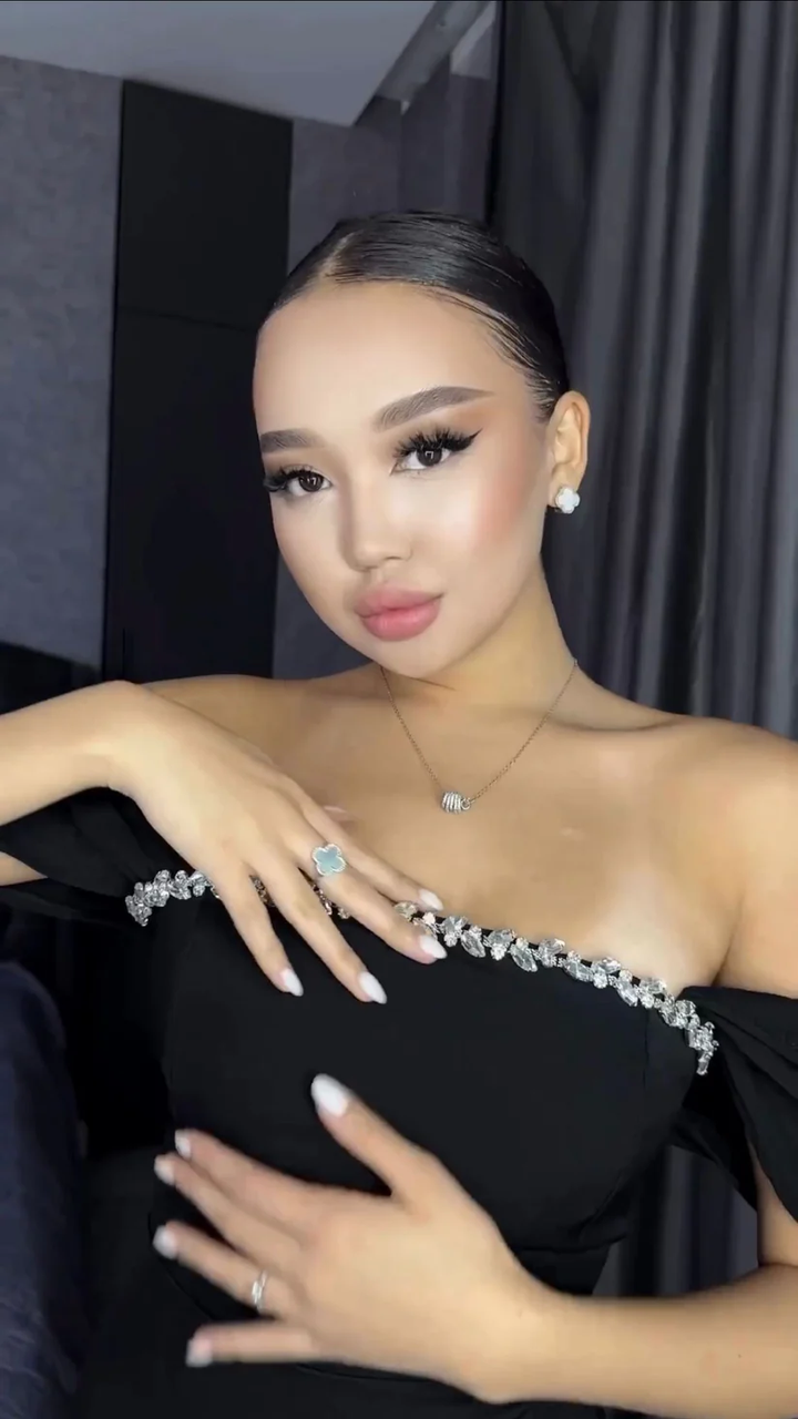 Bianca Embellished Dress (black)