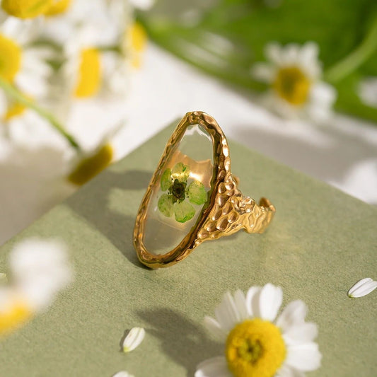 Leaf Clover Ring