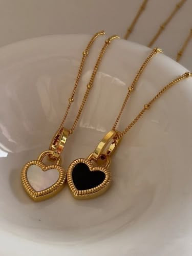 Tiny Heart Reversible Necklace