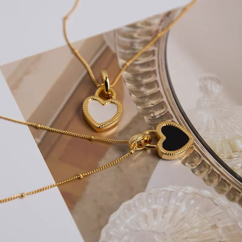 Tiny Heart Reversible Necklace