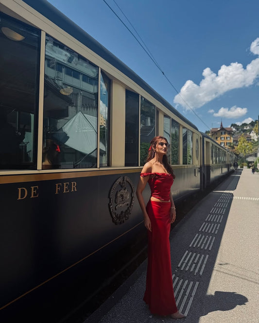 Daphne Statement Skirt Set