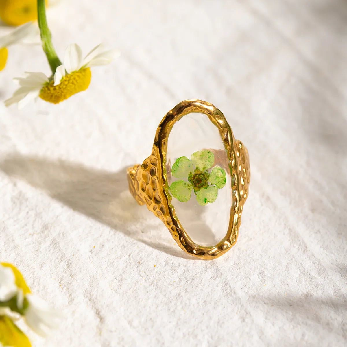 Leaf Clover Ring